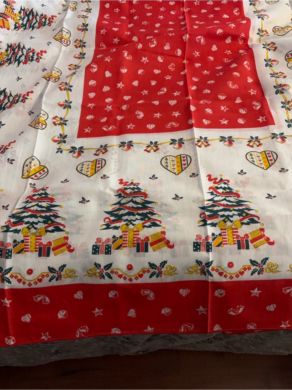 Vintage holiday Christmas Tree Print Tablecloth - Red, White, Green Yellow 60x88